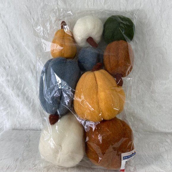 Assorted set of 9 count Felt Decorative Pumpkins Multi color & size New - Picture 8 of 8